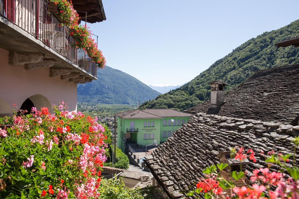 Hotel Antico Intragna Esterno foto