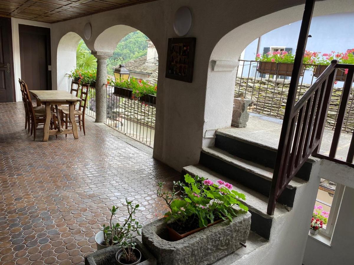 Hotel Antico Intragna Esterno foto